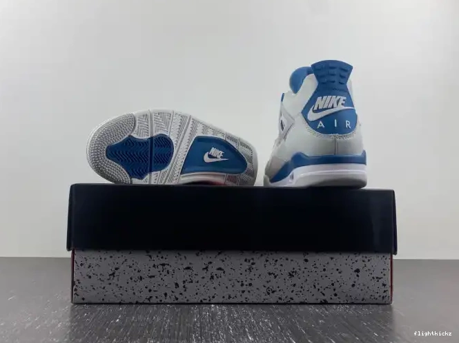 FV5029-141 4 Military Air Blue Jordan 0601